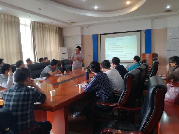 厦门大学陈焕阳教授做客物电论坛