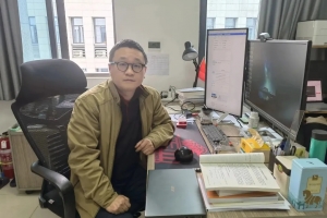 【美丽成电·创新之美】鲁力：十年深潜，他创造了物联网边端系统新架构