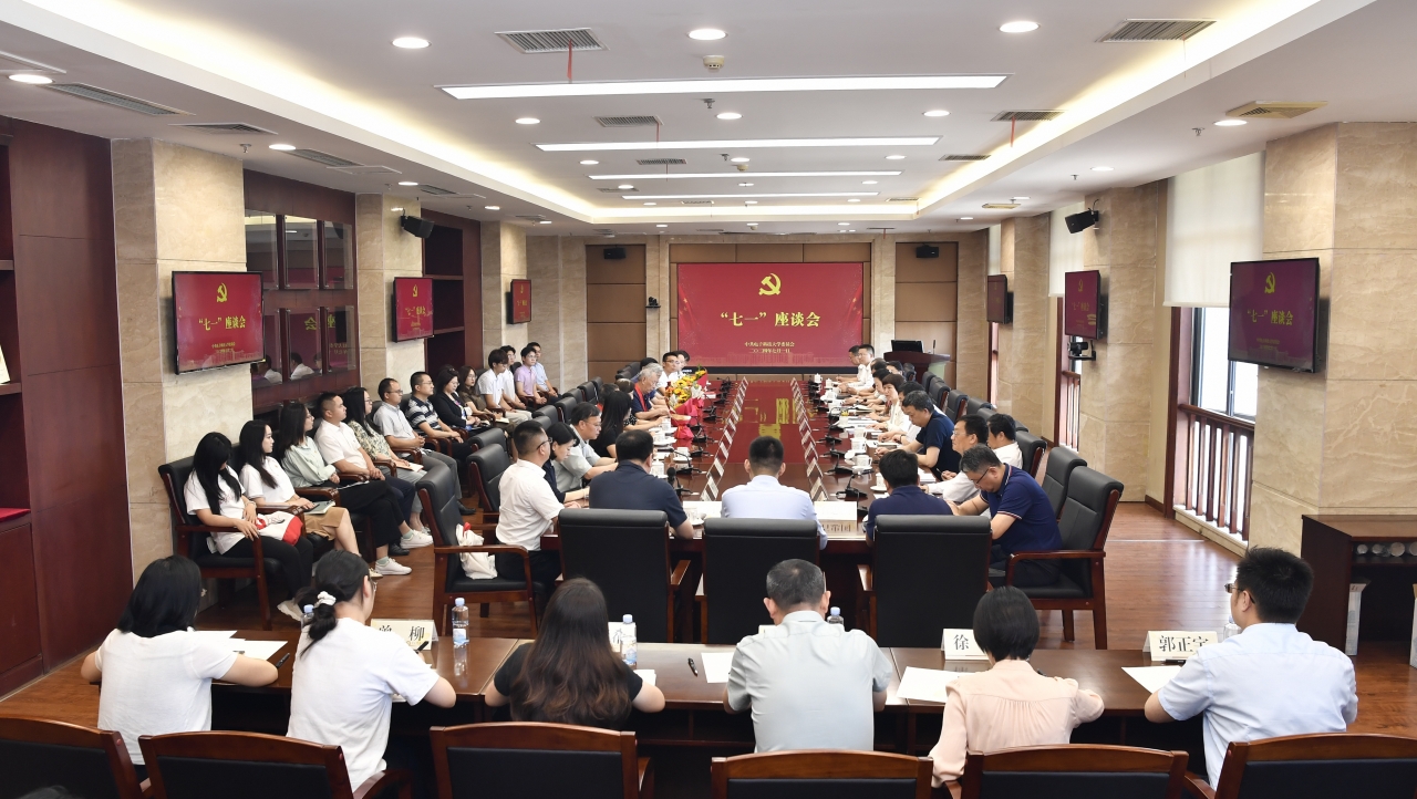 01-全景.JPG 01-全景.JPG