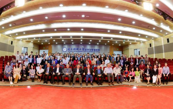 170余位学者聚首成电  探讨数字时代的文学与文化