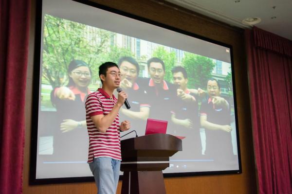 DSC_3719.jpg DSC_3719.jpg