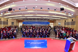 教育导报：电子科技大学发布“i思政大模型智能体”