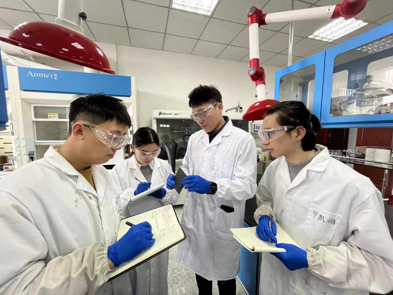 微信图片_20230505104050.jpg 微信图片_20230505104050.jpg