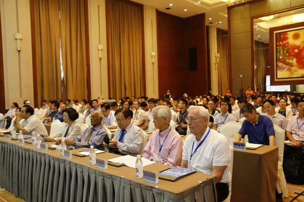 huiyi0003.JPG 1408446791161652.jpg