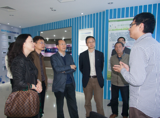 校领导到无锡研究院调研