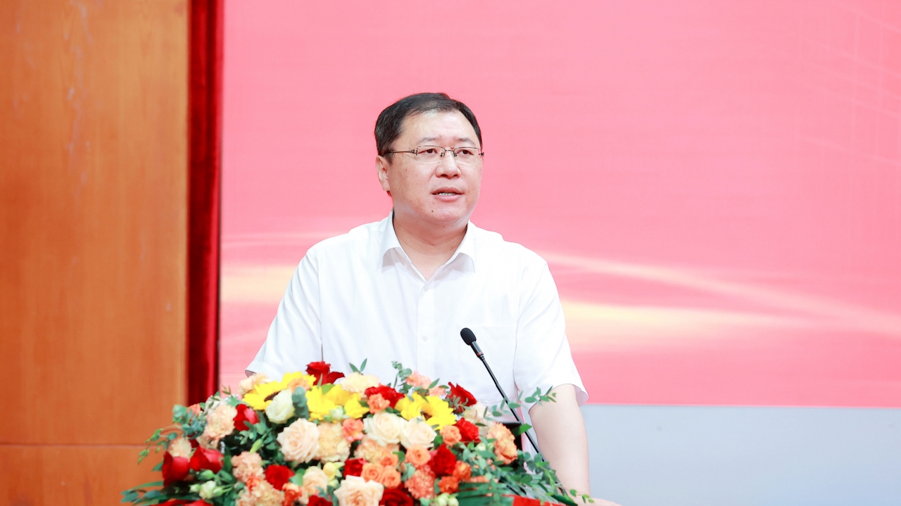 4E2B036D1F5EA28639A7BCD13E2_A7CE463E_AE8