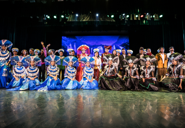 《山歌好比春江水》唱响成电之夜