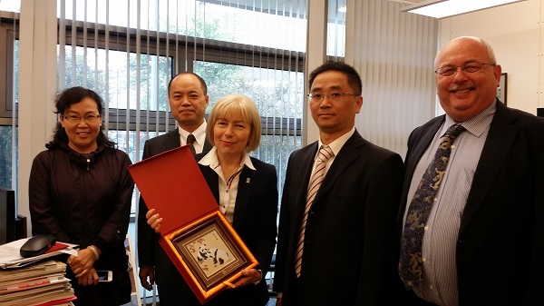 校领导访问英法合作院校