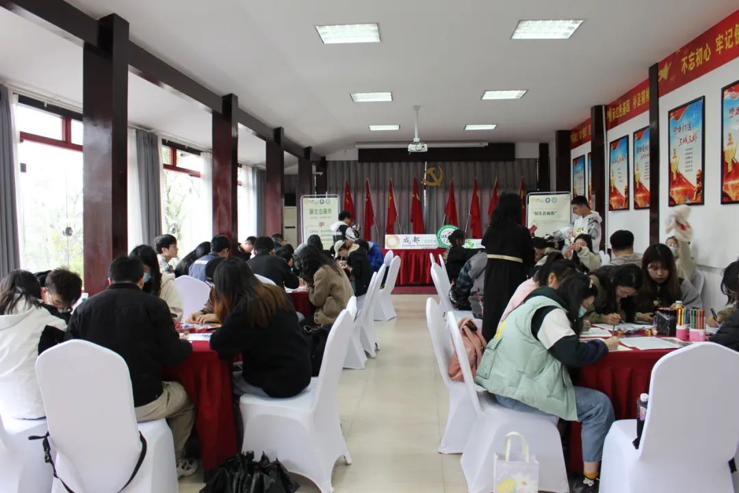 250c99bd54977eb9cabf2a32a179a403_85f3c.j