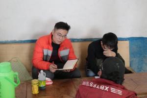 【矢志耕耘新研途】研究生共产党员风采展示（二）