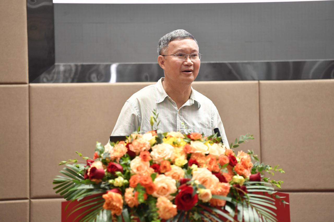 01-6 校友发言.JPG