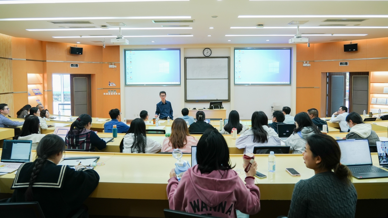 EA1E06F1A28EA791CEC2DF74AB1_8F9A8F50_1D4