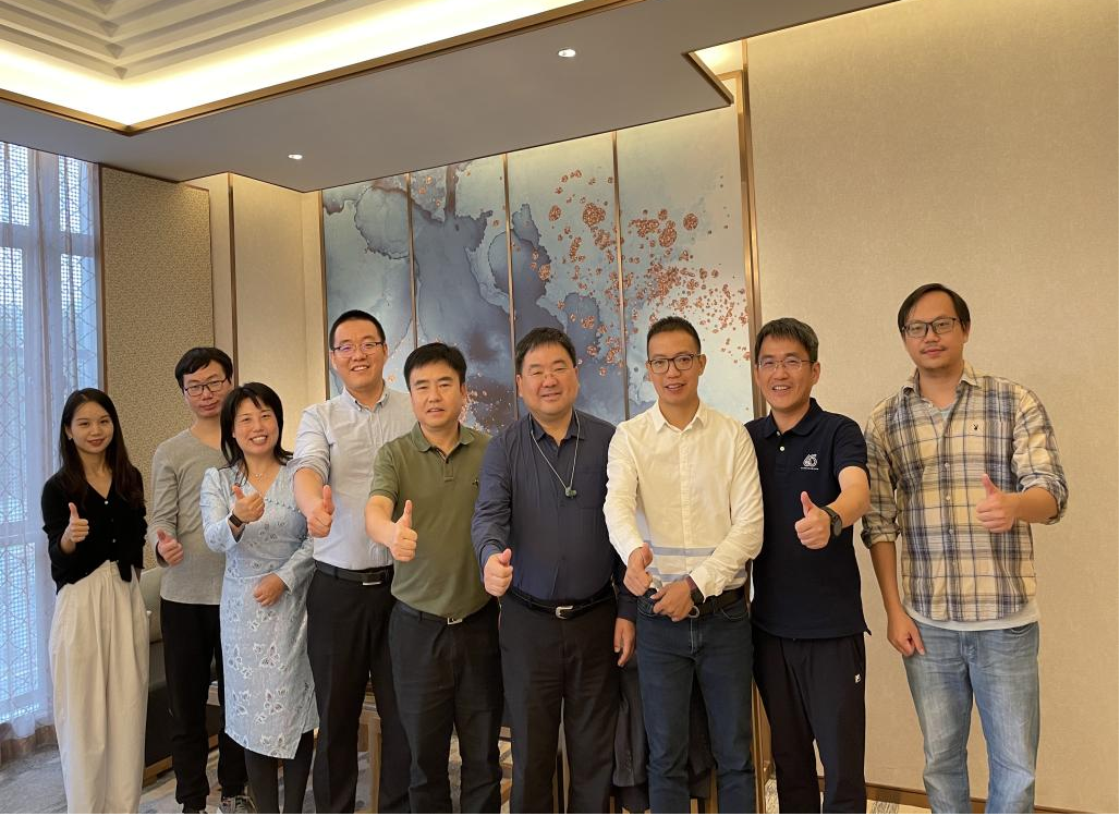 数学学院赴深圳、珠海走访院友及院友企业