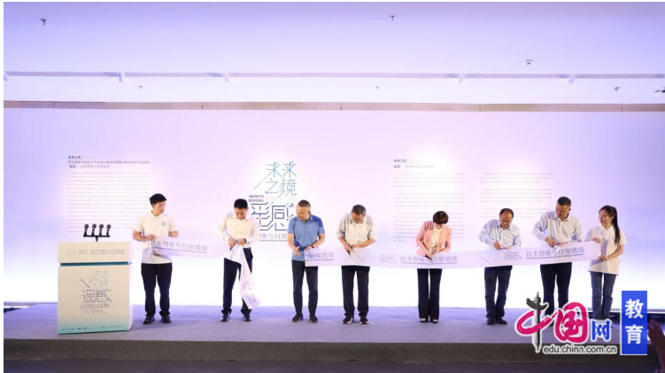 118117179_47cc4853-b93d-4aae-bbfb-2ca92a