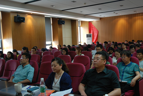 外语、能源、资环学院多种形式开展“两学一做”学习教育