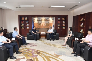 教育部思政司副司长余先亭来校调研