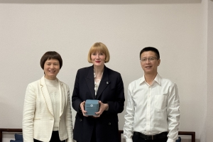 格拉斯哥大学副校长Rachel Sandison一行来校访问