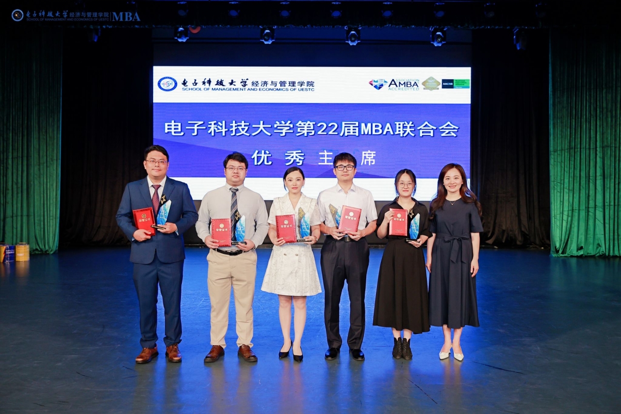 59C1BC8C5035AE5D2F6A7CB8EBD_A6E3A148_53F