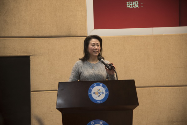 优班0001.jpg 2d1797fc197c8b0114cc41bd6b154f5e.jpg