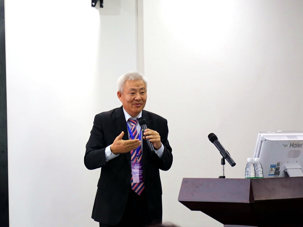 04.jpg 2d8c263699f39210ea2cf820bdef4cf7.jpg