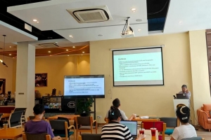 加拿大工程院院士、IEEE Fellow Yiyan Wu教授做客“名师讲堂”