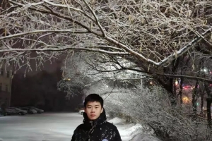 【美丽成电·奋斗之美】因为热爱所以拼搏，全奖直博的他，成电四年很精彩！