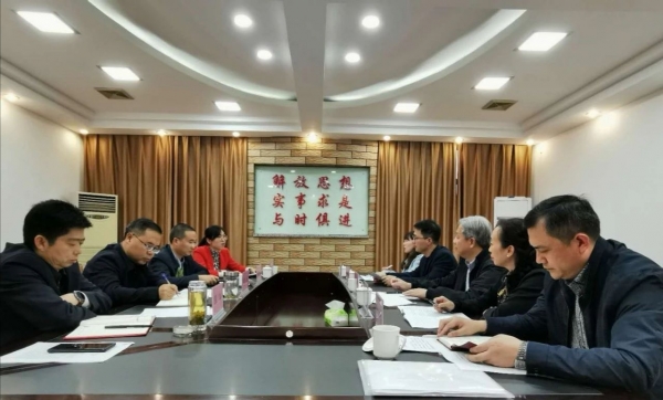 王亚非书记率队赴贵州岑巩推进定点扶贫工作