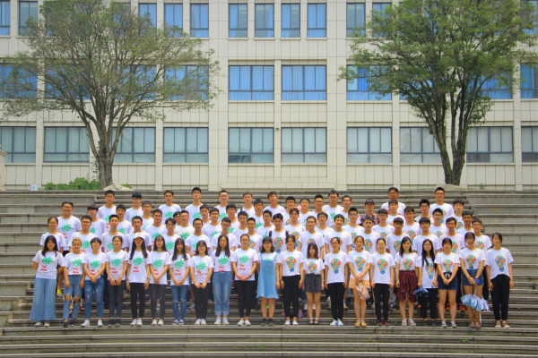 9生命学院物理学院合唱队合照.png 9生命学院物理学院合唱队合照.png