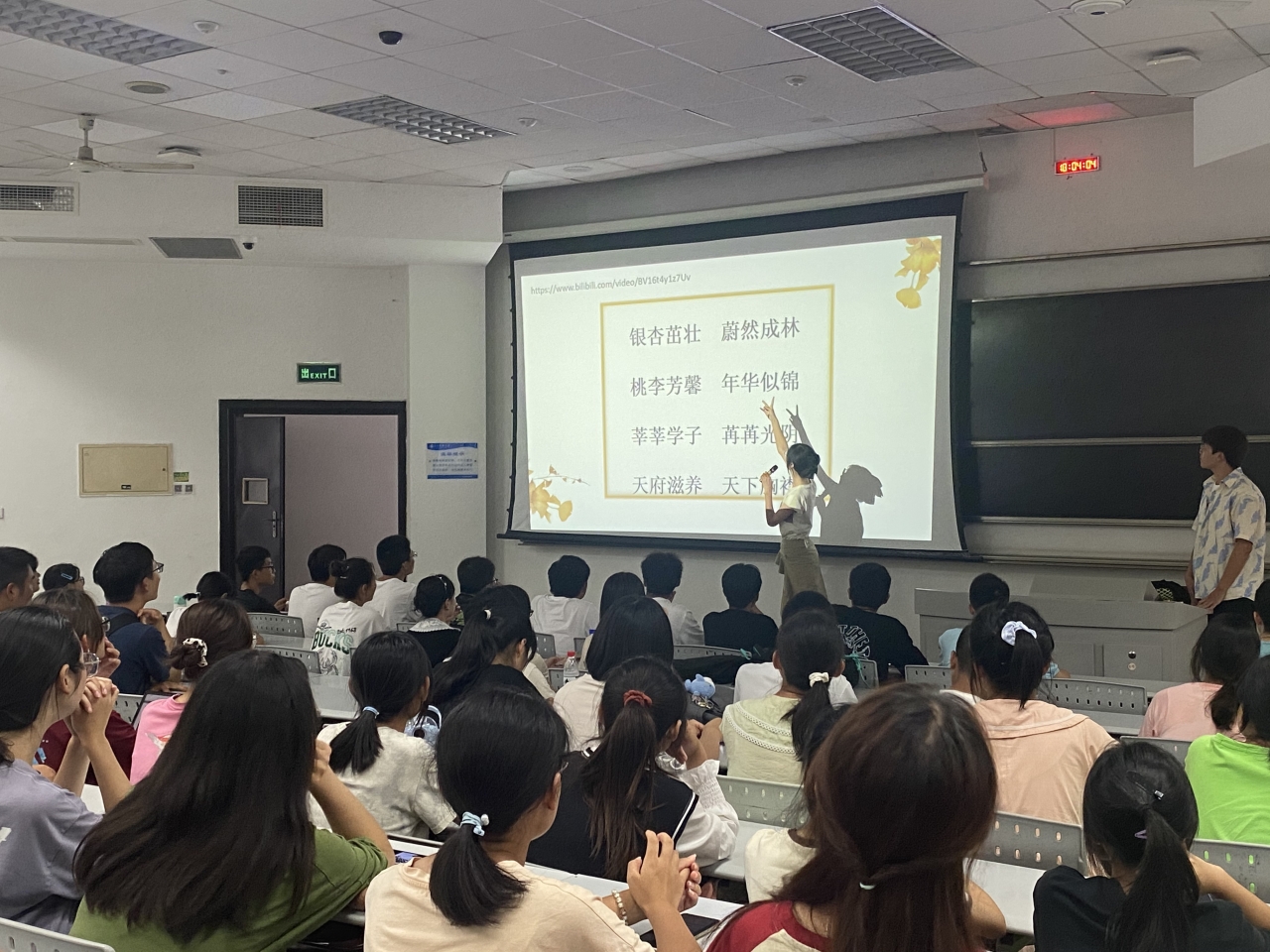 1-4.jpg 2f83271c852a59c498752f7e3671ae51_55d06.j