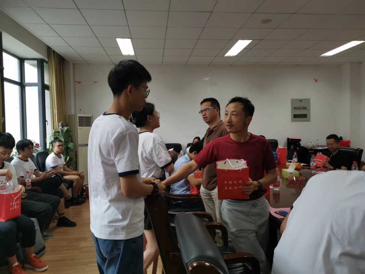 2fecac8555a16e09431a427bb9b0a725_d282b.j