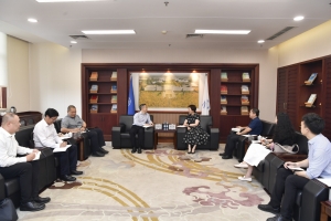 中国海洋航空集团来校交流