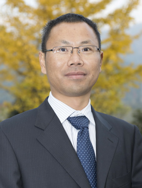 罗勇教授荣获全国“五一劳动奖章”