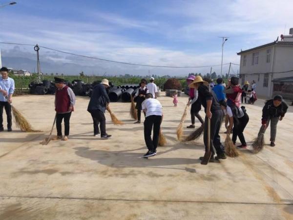 【实践】电子学院鹤立实践队赴鹤庆县金墩乡搬迁村展开调研