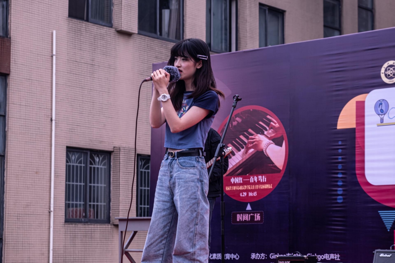 A29FDBB376923B725BA52070432_B3A17D66_37A