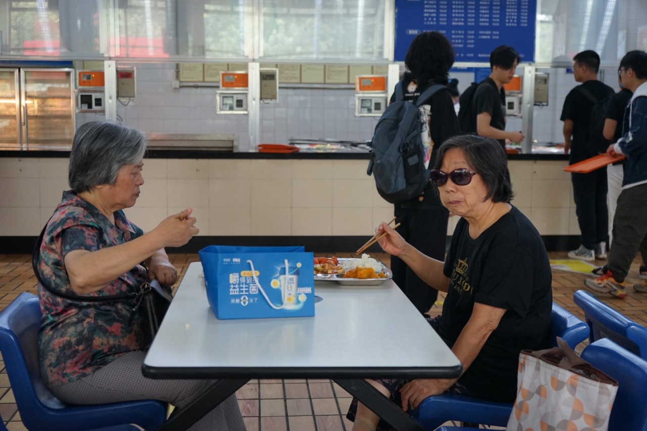 6.JPG 3317197c2015da44465c587067bf0b32.jpg