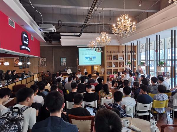 【成电下午茶】 骆春波教授与学子探讨本科生科研训练与未来发展