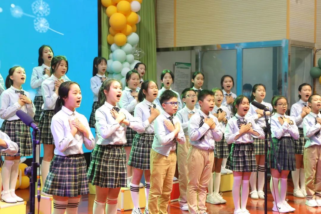 电子科大实验中学附属小学 (2).jpg 34ff82d92cfaa66f2f362b8ae89155aa.jpg
