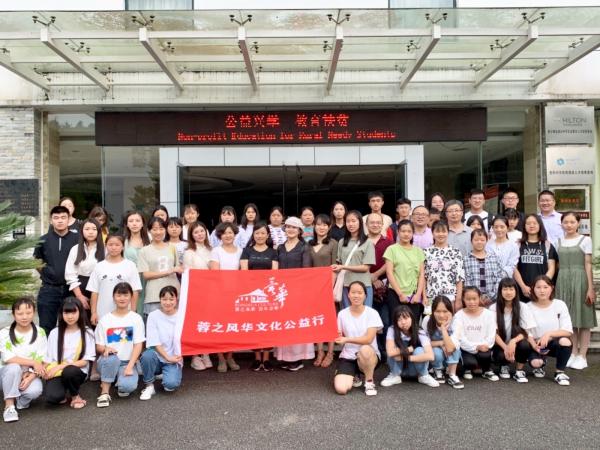 66C1E2A7-77E5-40B7-9DF8-E35F8ED12153.jpeg 66C1E2A7-77E5-40B7-9DF8-E35F8ED12153.jpeg