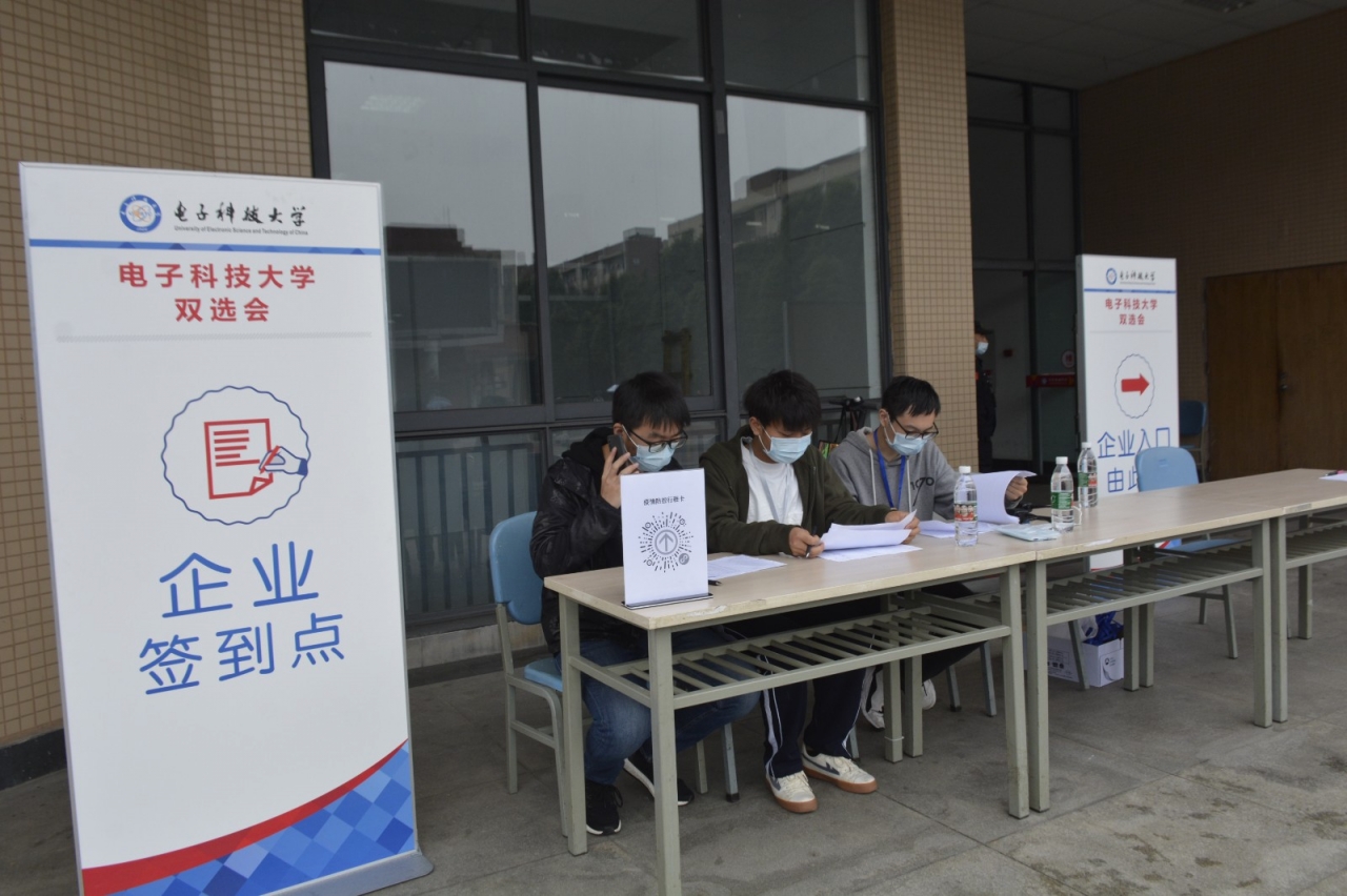 1整装待发.JPG 357f47e376adc961da86ecf72a4a9e24.jpg