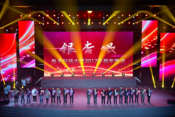 _BCL0570.jpg 35beefb800ad504c6fabb3b3a0a54d72.jpg