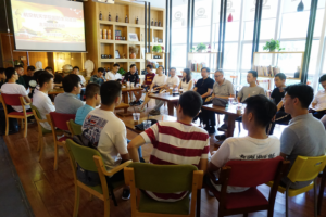 航空航天学院国防生党支部开展 "牢记青年使命，立志献身国防" 主题党日活动