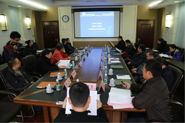 学校教育发展基金会召开2014年理事会议