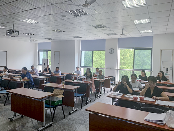 经管学院举行本学期期末考前培训会