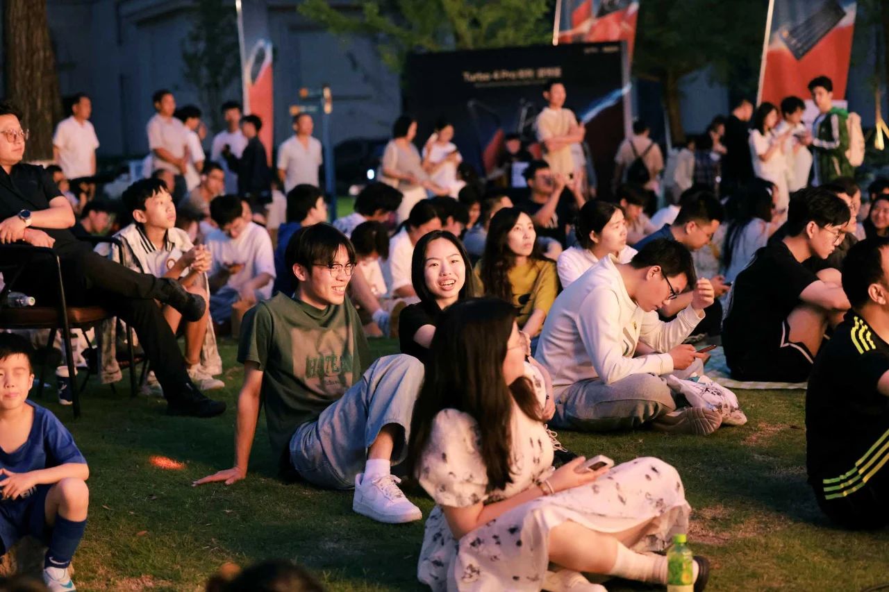 36d9ef923eb86d67302c710500d5d143_410c3.j