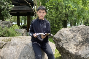 【美丽成电·创新之美】能够让图像识别更准更快，成电大三学霸提出视觉识别新模型