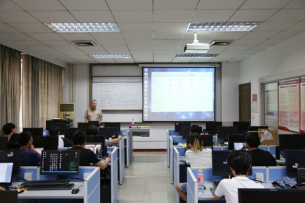 【国际学堂】软件学院“暑期学校-国际学堂”《现代IT技术》课程开课