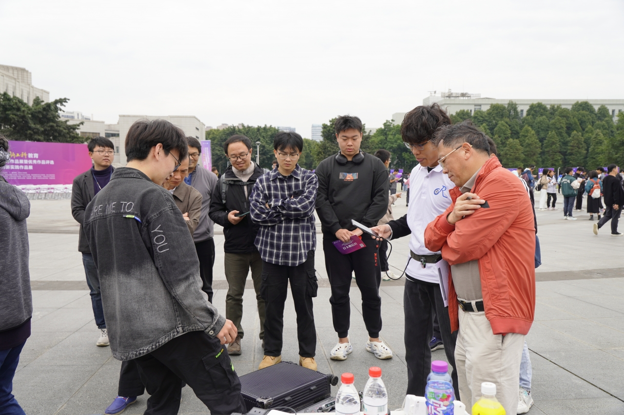 01 (19).JPG 01 (19).JPG