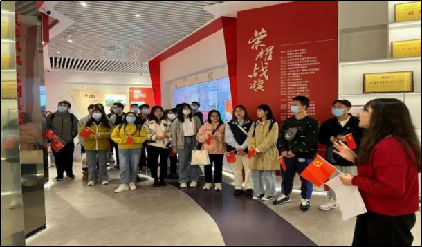 【学习二十大】研究生党支部举行 “学习二十大 奋进新征程”主题月系列活动