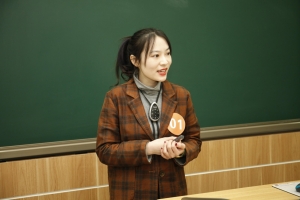 学校举行首届教师教学创新大赛