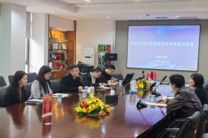 科幻世界杂志社副主编拉兹到外国语学院交流座谈